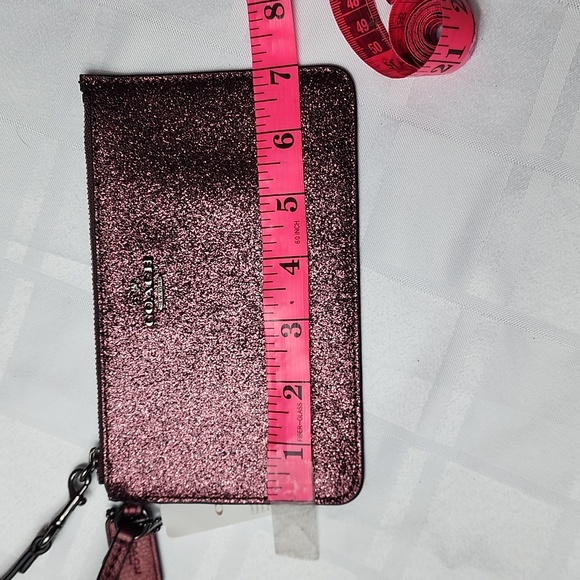 Nine West Vintage Women's Burgundy Faux Croc Wristlet - Picture 9 of 10